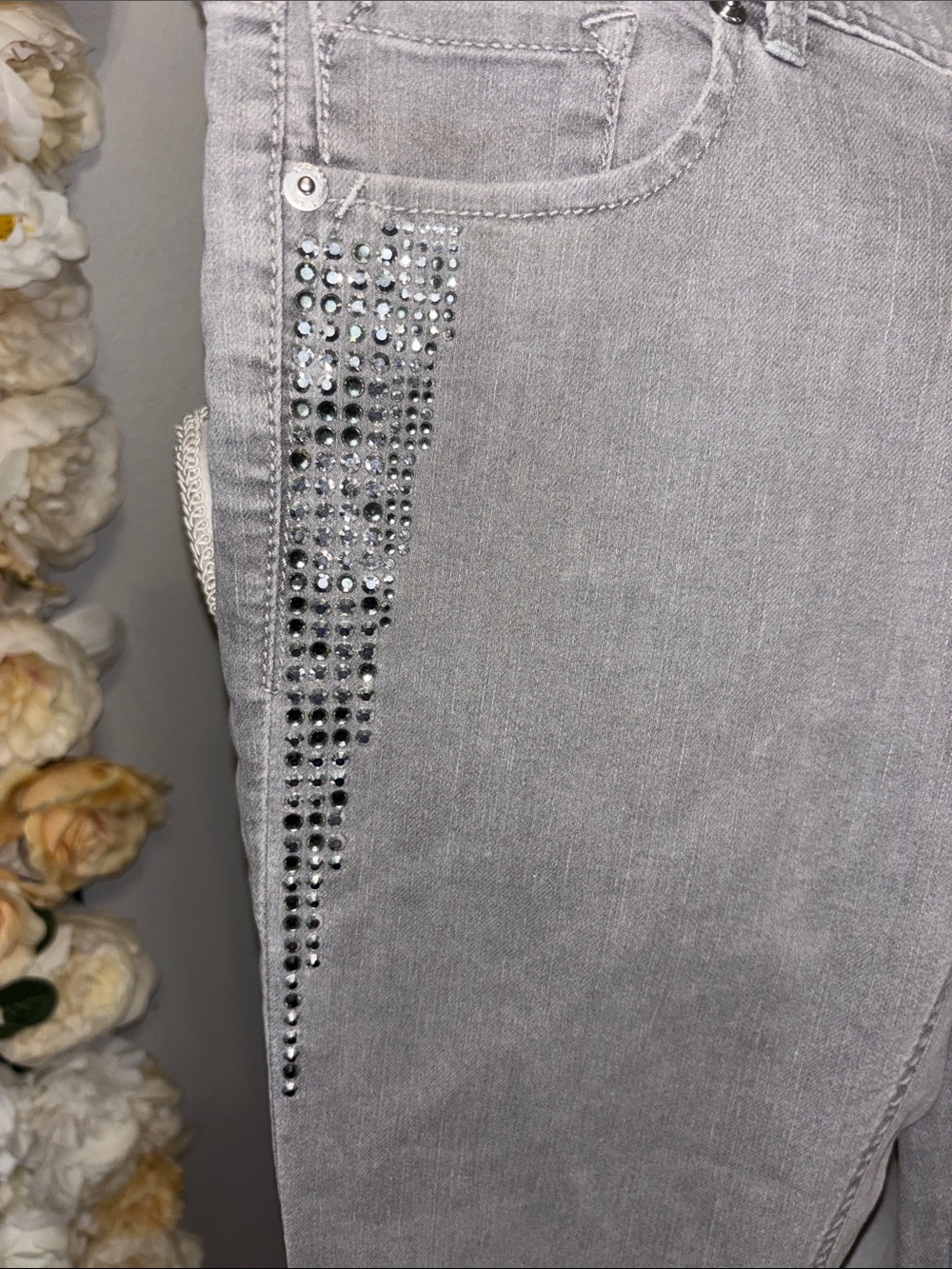 Cropped Jean Legging embellished